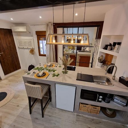 Lofts Amantes De Toledo -Loft Sagrario Lägenhet Exteriör bild