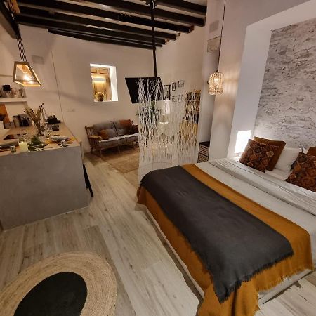 Lofts Amantes De Toledo -Loft Sagrario Lägenhet Exteriör bild