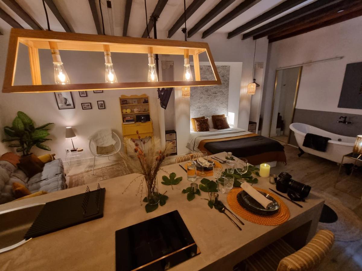 Lofts Amantes De Toledo -Loft Sagrario Lägenhet Exteriör bild